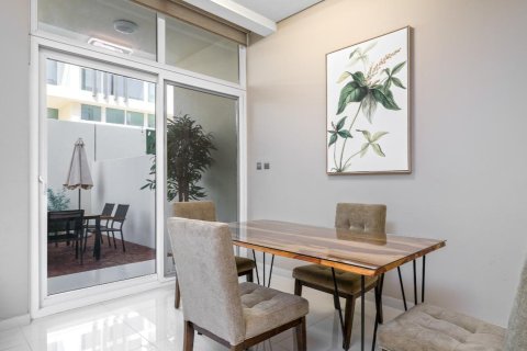 Townhouse de 3 dormitorios en Dubai, UAE No. 97714 10