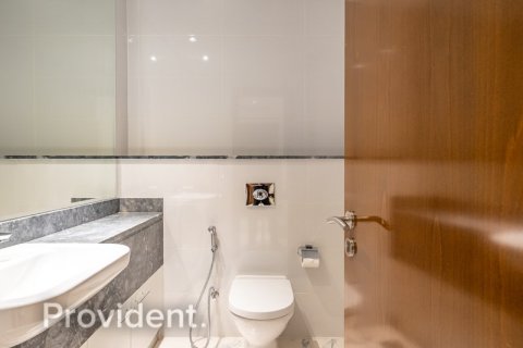 Apartment de 1 dormitorio en AMNA TOWER Business Bay, UAE No. 95784 16