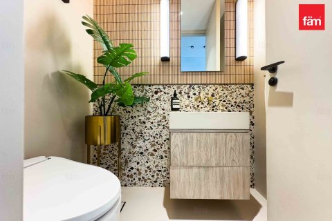 Apartment de 3 dormitorios en Dubai, UAE No. 89145 4