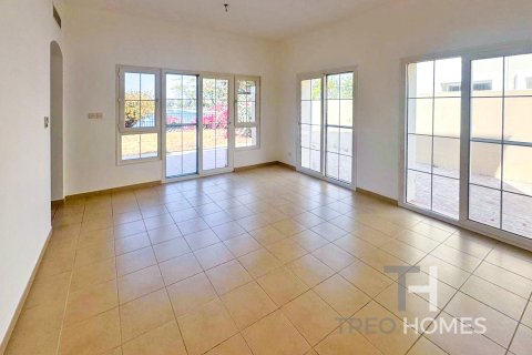 Townhouse de 3 dormitorios en Arabian Ranches, UAE No. 74061 3