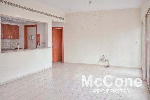 Apartment de 2 dormitorios en Al Ghozlan, UAE No. 74895 2