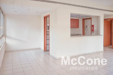 Apartment de 2 dormitorios en Al Ghozlan, UAE No. 74895 5