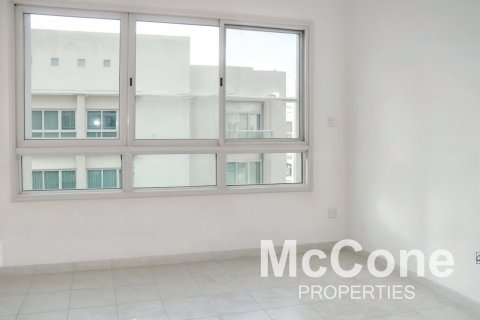 Apartment de 2 dormitorios en Al Ghozlan, UAE No. 74895 8