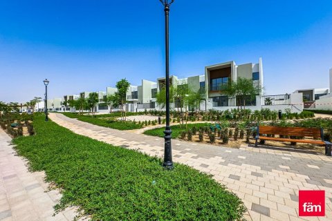 Villa de 3 chambres à Dubai, UAE No. 103220 22