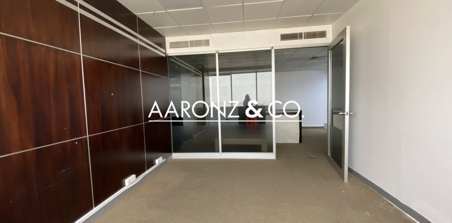 180مربع، مقهى / مطعم  رقم 102148