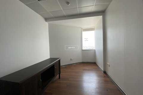 Office de 179.6m² en Sheikh Zayed Road, UAE No. 102148 4