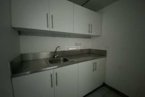 Office de 179.6m² en Sheikh Zayed Road, UAE No. 102148 10