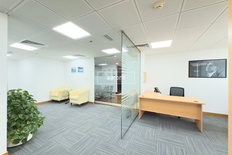 Офис 456м² в Джумейра Лейк Тауэрс, ОАЭ №102147 15