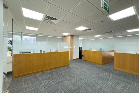 Офис 456м² в Джумейра Лейк Тауэрс, ОАЭ №102147 16