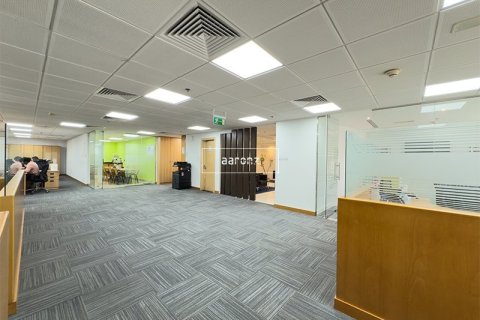 Офис 456м² в Джумейра Лейк Тауэрс, ОАЭ №102147 9