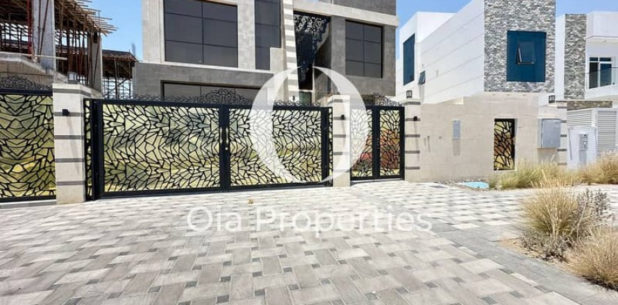 Villa de 5 chambres à Yas Island, UAE No. 91820