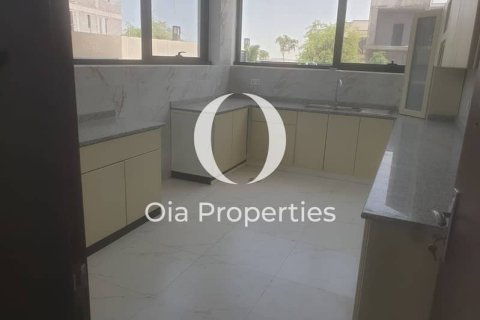 Villa de 5 dormitorios en  Yas Island, UAE No. 91818 4