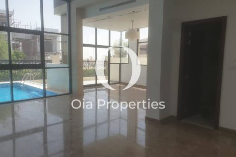 Villa de 5 dormitorios en  Yas Island, UAE No. 91818 9