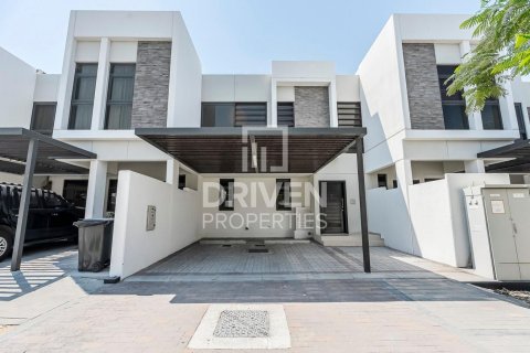 Villa de 3 chambres à DAMAC Hills (Akoya by DAMAC), UAE No. 84982 12