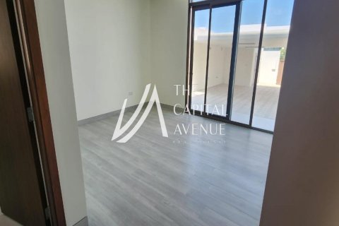 4 غرف نوم فيلا في أبو ظبي, الإمارات العربية المتحدة رقم 86793 11