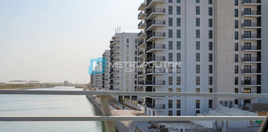 Apartment de 2 dormitorios en Yas Island, UAE No. 10119