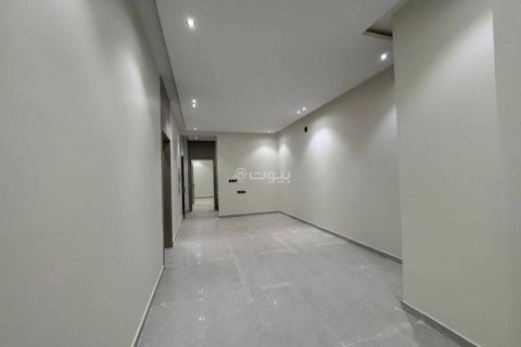 Apartment de 3 dormitorios en Riyadh, Saudi Arabia No. 99488 4