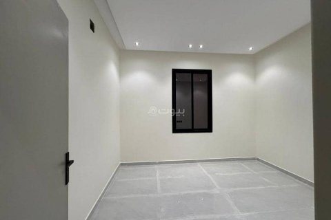 Apartment de 3 dormitorios en Riyadh, Saudi Arabia No. 99488 5