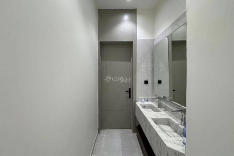 Apartment de 3 dormitorios en Riyadh, Saudi Arabia No. 99488 9