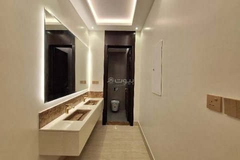 Apartment de 3 dormitorios en Riyadh, Saudi Arabia No. 99491 6