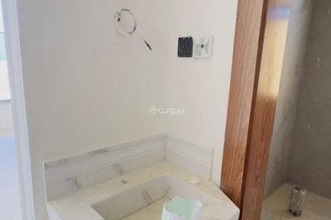 Apartment de 3 dormitorios en Riyadh, Saudi Arabia No. 99490 10
