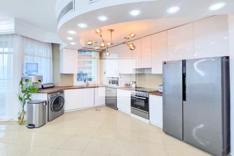 2 bedrooms Apartment in Marina Crown, UAE No. 33949 9