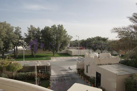 6 bedrooms Villa in Doha, Qatar No. 57482 23