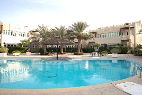 6 bedrooms Villa in Doha, Qatar No. 57482 27