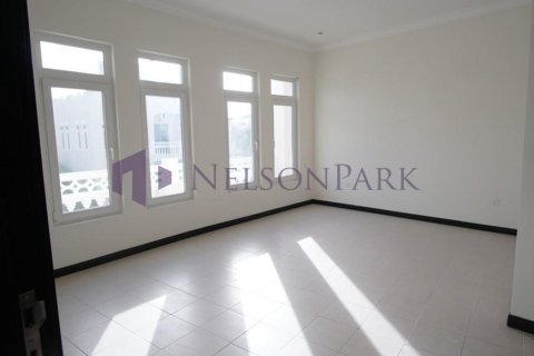6 bedrooms Villa in Doha, Qatar No. 57482 11