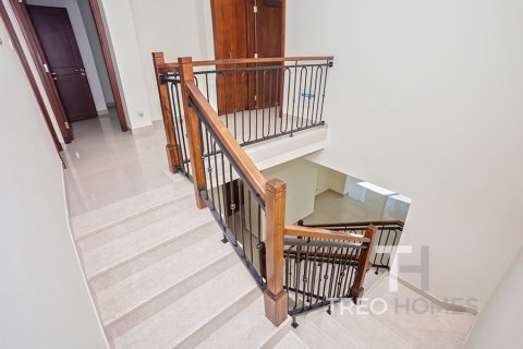 3 bedrooms Villa in Samara, UAE No. 74049 11