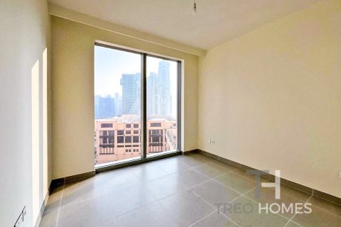 3 bedrooms Apartment in Burj Khalifa, UAE No. 74046 6