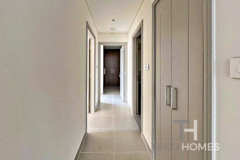 3 bedrooms Apartment in Burj Khalifa, UAE No. 74046 4