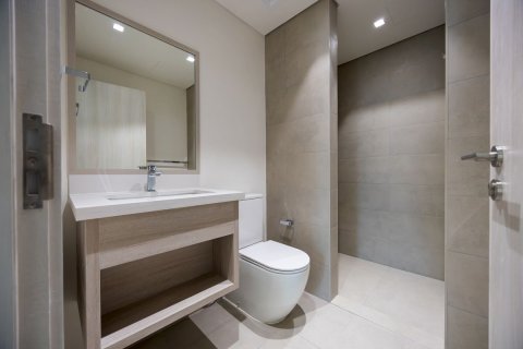 Commercial property de 4 dormitorios en  Yas Island, UAE No. 78587 19