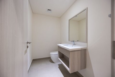 Commercial property de 4 dormitorios en  Yas Island, UAE No. 78587 21