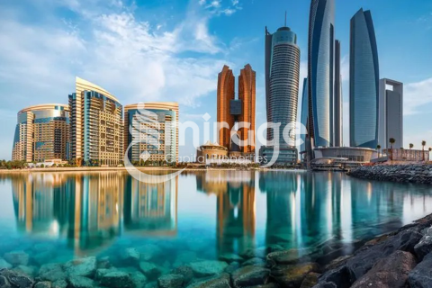 371.6مربع، قطعة أرض في Hamdan Street, الإمارات العربية المتحدة رقم 9416 9