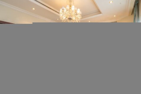 5 bedrooms Villa in Palm Jumeirah, UAE No. 1822 6