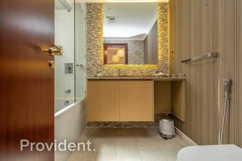 5 bedrooms Villa in Palm Jumeirah, UAE No. 1822 19