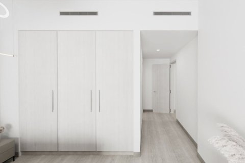 Apartment de 2 dormitorios en  Yas Island, UAE No. 10105 5