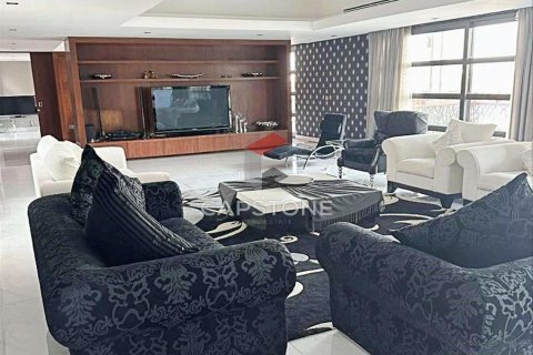 Villa de 4 chambres à Al Gurm West, UAE No. 18415 12