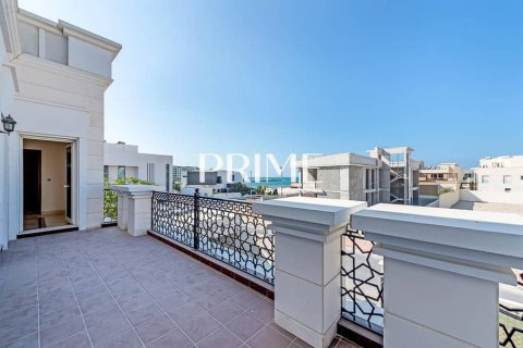 Villa de 7 chambres à Dubai, UAE No. 63703 3