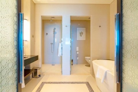 1 bedroom Apartment in Abu Dhabi, UAE No. 32694 13