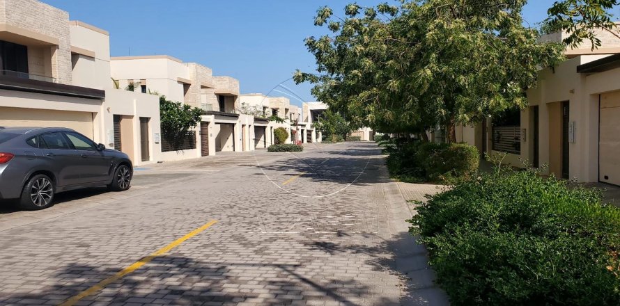 5 غرفة نوم فيلا على جزيرة السعديات, الإمارات العربية المتحدة رقم 90196