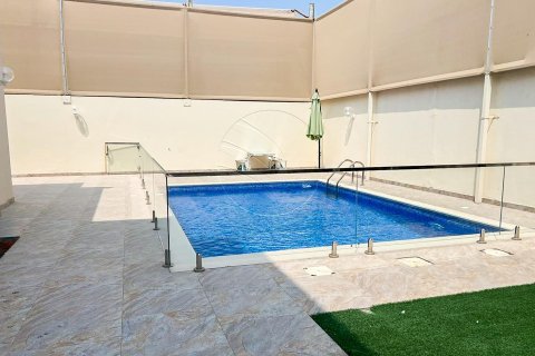 Villa de 5 chambres à Abu Dhabi, UAE No. 90199 3