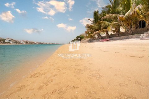 5 bedrooms Villa in Signature Villas, UAE No. 78058 17