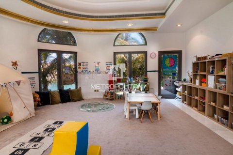 5 bedrooms Villa in Signature Villas, UAE No. 78058 9