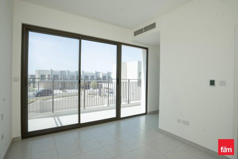 Villa de 4 dormitorios en Dubai, UAE No. 104543 9