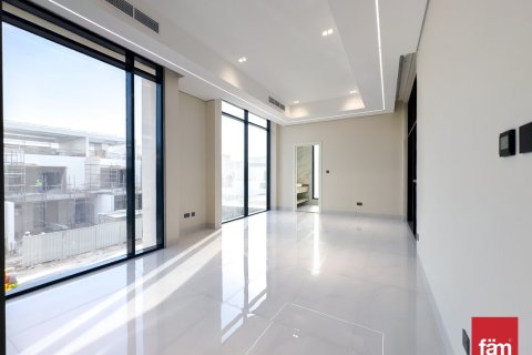 5 bedrooms Villa in Dubai, UAE No. 38693 16