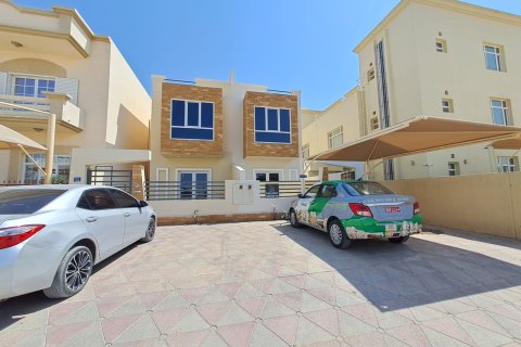 Villa de 3 chambres à Al Qurm, Oman No. 54638 1