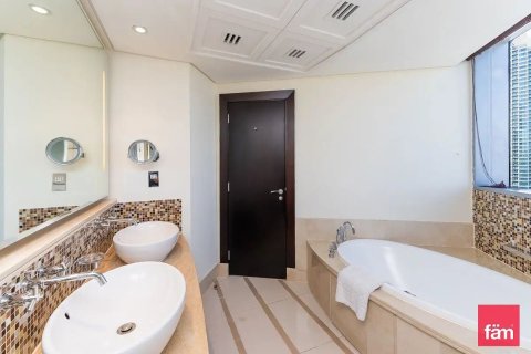 2 bedrooms Apartment in Downtown Dubai (Downtown Burj Dubai), UAE No. 44811 21