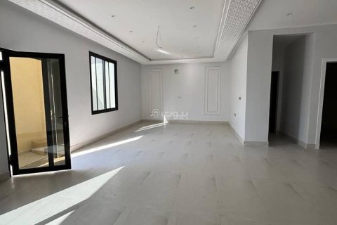 Villa de 5 chambres à Khobar, Saudi Arabia No. 60104 10